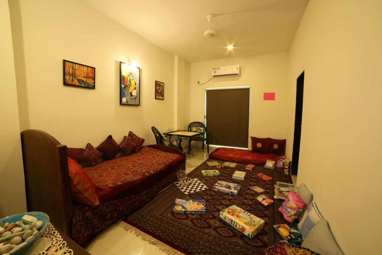 Acons Palm Beach Alibag Luaran gambar