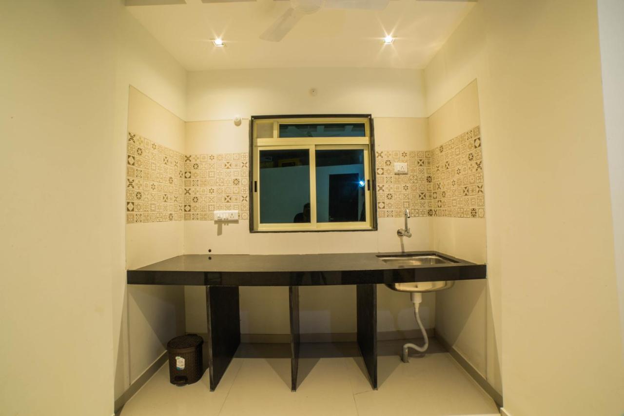 Acons Palm Beach Alibag Luaran gambar