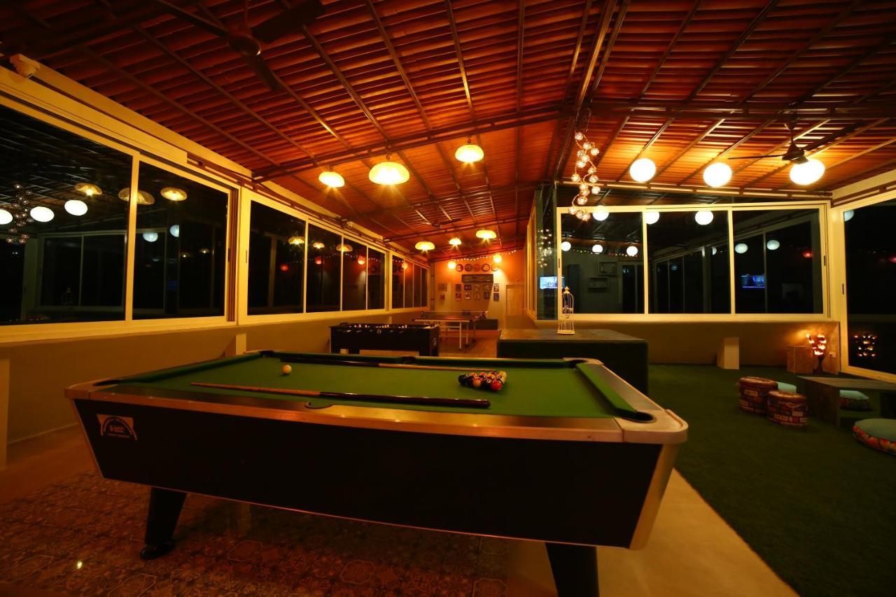 Acons Palm Beach Alibag Luaran gambar